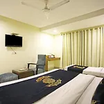 Hotel Ronit Royal Delhi Airport By D\'Capitol